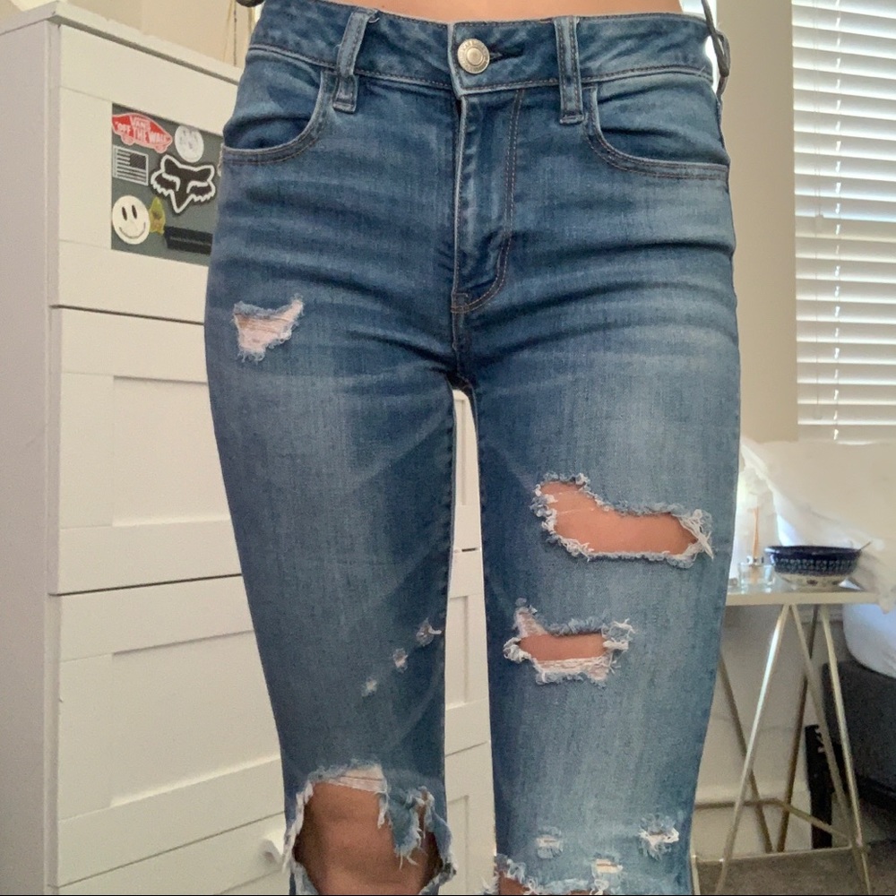high rise jegging AE jean shorts with rips